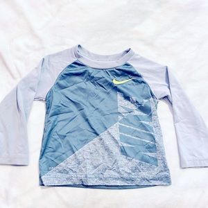 NIKE performance dri-fit long sleeve shirt